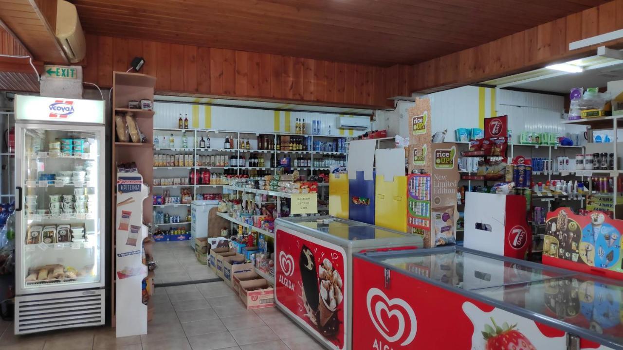 Camping Mitikas And Bungalows Плака Литохору Екстериор снимка